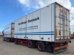 Mercedes-Benz Actros 2553 6x2 - Thermoking frigo - Loadlift +...