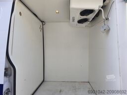 Mercedes-Benz Sprinter 311