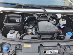 Mercedes-Benz Sprinter 311