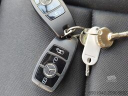 Mercedes-Benz Sprinter 311