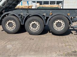 SCHMITZ CARGOBULL SKI24SL 8,2 48 cbm Getreidekipper