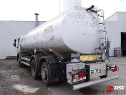 Renault Premium 320