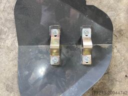 CLAAS Prallbleche für Radachsen