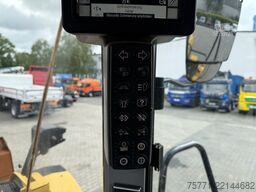 Caterpillar 962M  ŁADOWARKA KOŁOWA