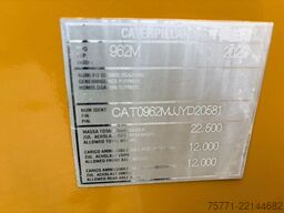 Caterpillar 962M  ŁADOWARKA KOŁOWA