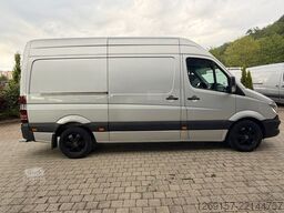 MERCEDES-BENZ Sprinter 319 CDI V6 3,0L Kasten L2H2 *AHK 3,5T*