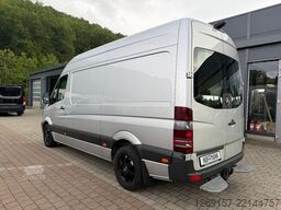 MERCEDES-BENZ Sprinter 319 CDI V6 3,0L Kasten L2H2 *AHK 3,5T*