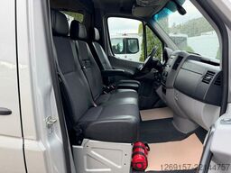 MERCEDES-BENZ Sprinter 319 CDI V6 3,0L Kasten L2H2 *AHK 3,5T*