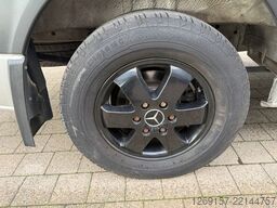 MERCEDES-BENZ Sprinter 319 CDI V6 3,0L Kasten L2H2 *AHK 3,5T*