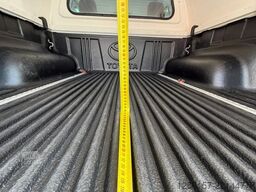 TOYOTA Hilux Double Cab 3,2t ALLRAD 4x4  *AHK 3,5t*