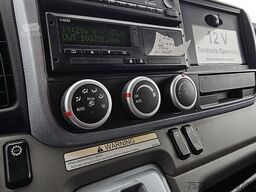FUSO CANTER 7C18 AMT 3 SEATS AIRCO