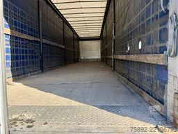 Schmitz Cargobull Edscha /2x Liftachse / 3x Achsen