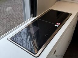 VW Grand California 680