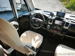 MOBILVETTA K-Silver I 59, Längsbetten, Solar, Klima, TV,
