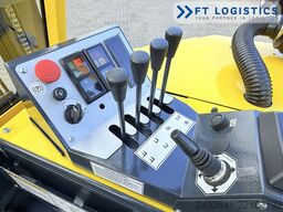 Combilift CB2500 GAS TRIPLEX 4900 FORK POSITIONER