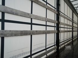 KRONE FIRANKA / 2024 ROK / KOSZ NA PALETY / 2 OSIE POD