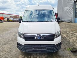 MAN TGE 3.180 4x2 SB TGE 3.180 4x2 SB, Hochdach