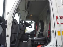 Renault D16 / NEW Tow truck 7.7 m / 170 tho. km