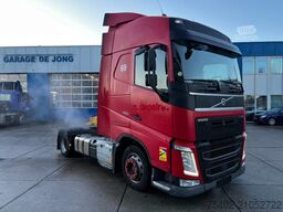 Volvo FH 13.420 Globetrotter / Mega / 2x Tank