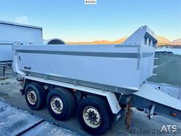 Maur Triple-Axle Trailer