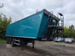 REISCH ca. 48 cbm Getreidekipper, Lift, Kornschieber