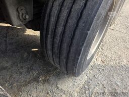 KRAKER 92 cbm Schubboden, Lift,WABCO ABS,sauberer Boden