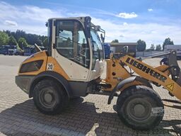 LIEBHERR L506c