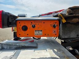MERCEDES-BENZ Actros 2553 / Retarder / Ladebordwand /Lenkachse