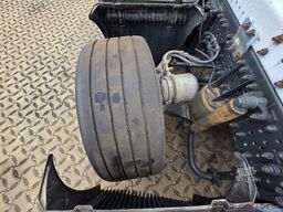 MERCEDES-BENZ Actros 2553 / Retarder / Ladebordwand /Lenkachse