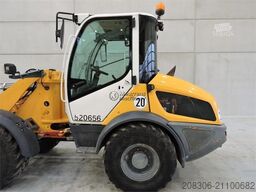 LIEBHERR L508 + FORK
