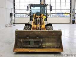 LIEBHERR L508 + FORK