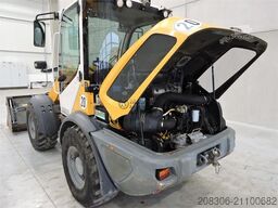 LIEBHERR L508 + FORK