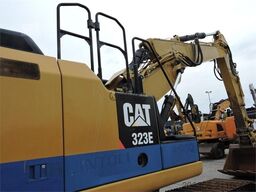 CATERPILLAR 323EL