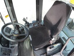 VOLVO L35G + Fork-German