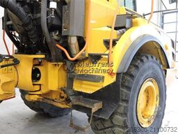 VOLVO A30G