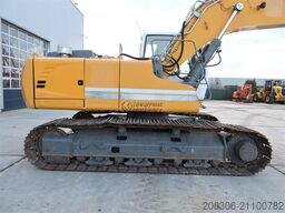 LIEBHERR R916
