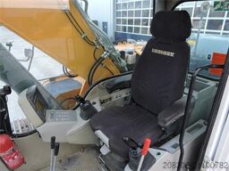 LIEBHERR R916