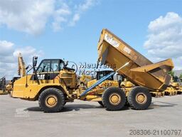 CATERPILLAR 730