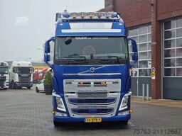 Volvo FH 13.500 Globetrotter 4x2 - I Save - I parkcoo...