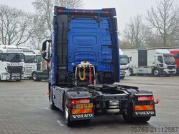 Volvo FH 13.500 Globetrotter 4x2 - I Save - I parkcoo...