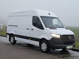 MERCEDES-BENZ SPRINTER 317 L2H2 3.5T-Trekhaak!