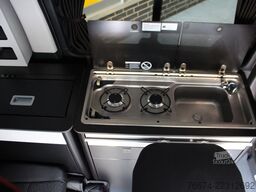 MERCEDES-BENZ Vito VanTourer Urban 