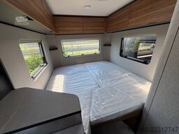 HYMER/ERIBA Eriba Novaline 442 Truma Combi 4E, Moving Paket
