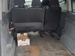 Mercedes-Benz Vito 120