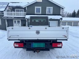 Volkswagen Crafter TDI 4x4 Flatbed – 2 Sets of Tyres – Tarpau