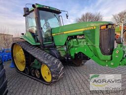 John Deere 8400