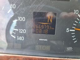 MERCEDES-BENZ 1840 LS Actros Mega Space org. 266.977 km!