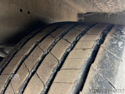 SCHMITZ CARGOBULL SCB  / Mega / Hubdach / Plane / Edscha