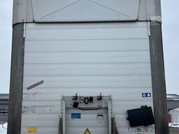 SCHMITZ CARGOBULL SCB / Mega / Hubdach / Plane / Edscha