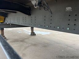 SCHMITZ CARGOBULL SCB / Mega / Hubdach / Plane / Edscha